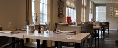 Restaurant bij Kening State