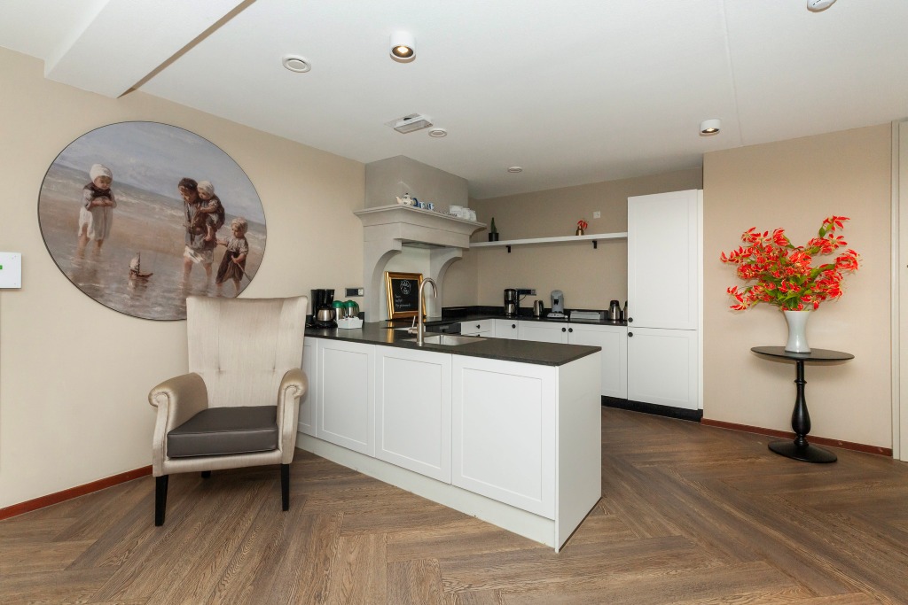 Keuken van woonzorgcentrum in Huis ter Heide