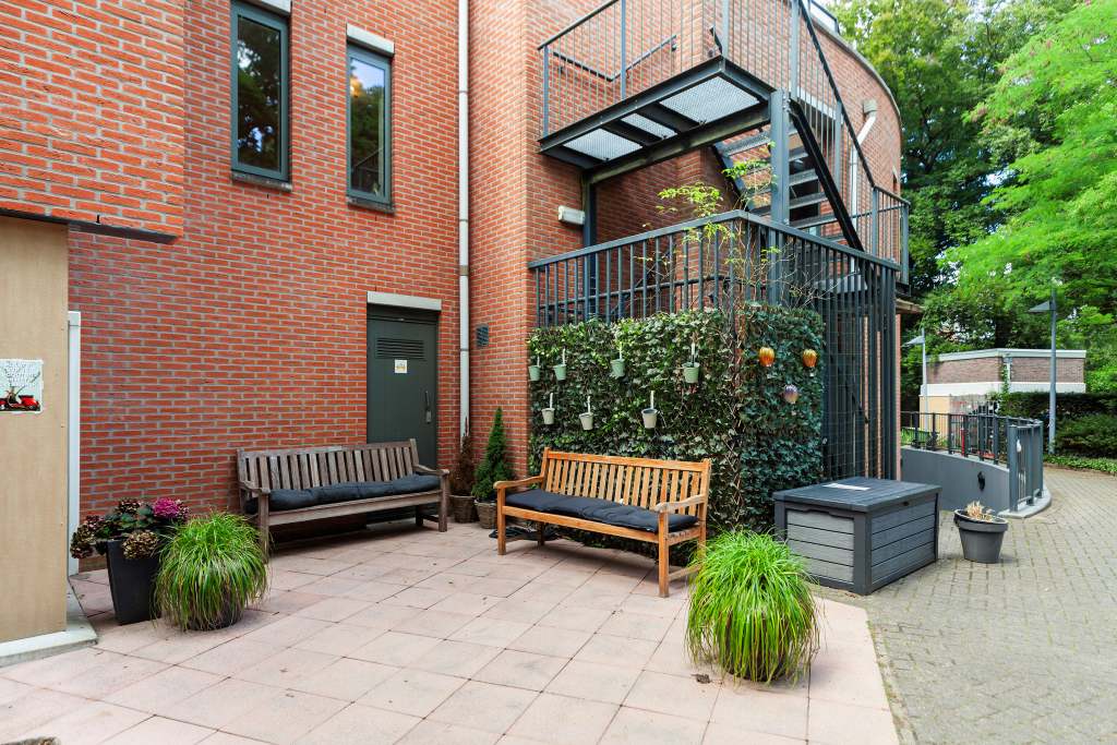Tuin van woonzorgcentrum in Huis ter Heide