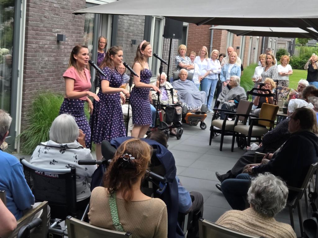 Feest bij Villa den Haen in Woudenberg